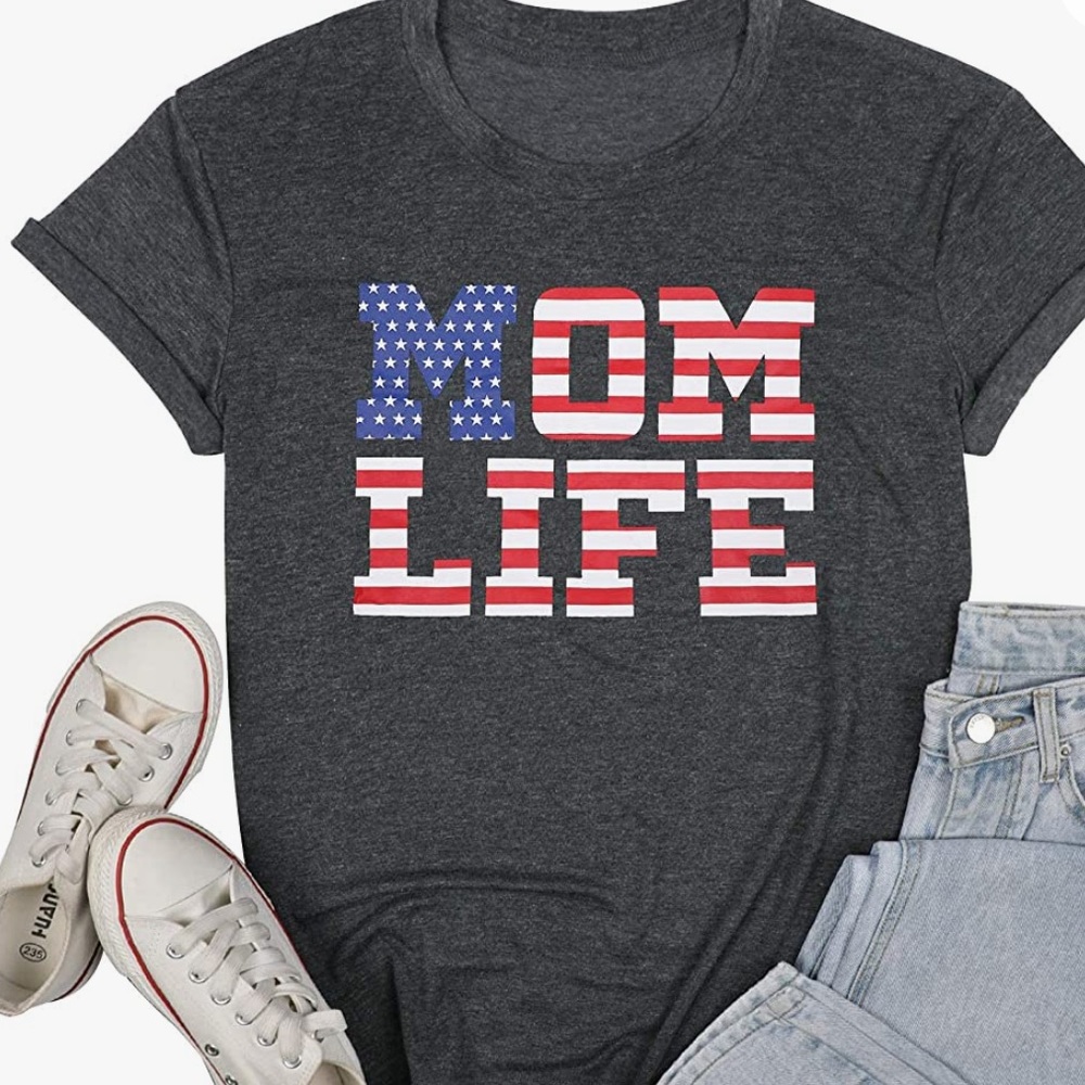 Mom Life cotton t-shirt